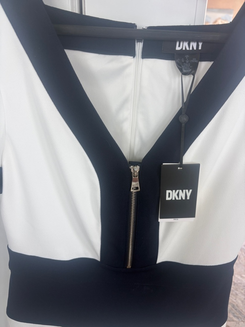 DKNY White and Blue V-Neck Mini Dress with Contrast Waistn - Picture 2 of 4